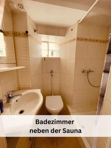 Großes Ferienhaus für 16 Pers mit Indoorspielplatz, Pool, großer Terrasse, Grill, Sauna, Kicker, Dart, uvm - ideal für Familien