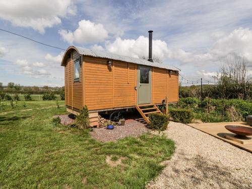 Forton House Shepherds Hut 2