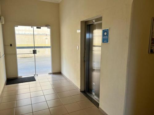 APARTAMENTO AMPLO COMPLETO (SUITE/QUARTO) in Americana