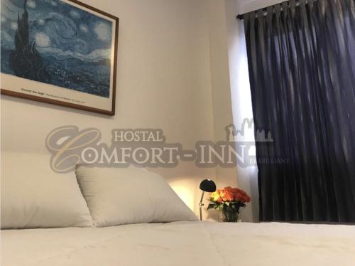 Deluxe Room image 2