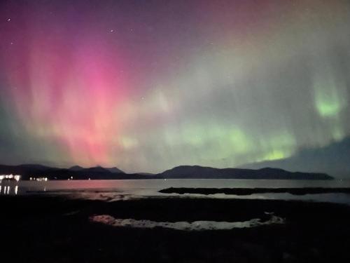 Carnmhor, Isle of Skye - Stunning 242 year old cottage on its own sea shore!, Breakish (zdjęcie 7)