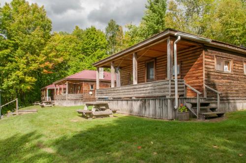 435670494 Mountain Lake Cottages