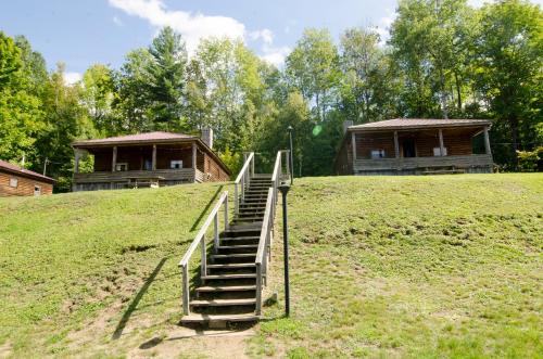 435670788 Mountain Lake Cottages