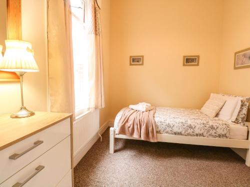 Clover Court - image 13