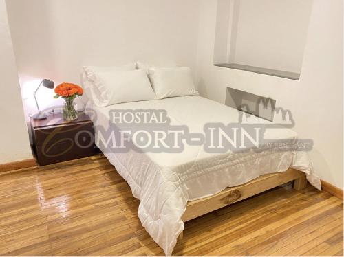 Single Room image 6