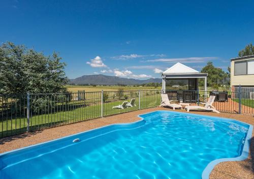 Maranda Country Estate 5 Bedrooms with Spa & Pool