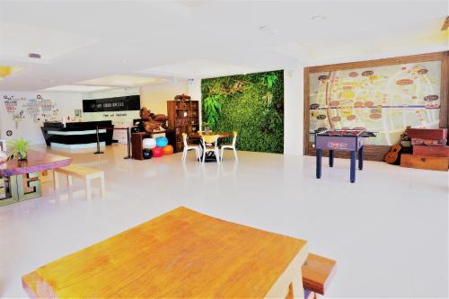 フアン シン ビジネス ホテル (皇星商務飯店) - 中港館