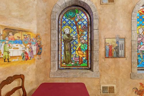 Cornell Hotel de France - image 12