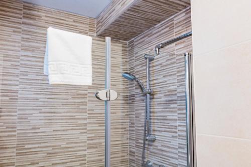 Apartment Triana - image 13