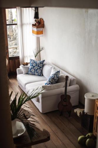 Uluwatu surf shack