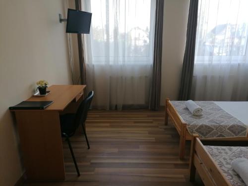 Hotel Ferihegy - image 2