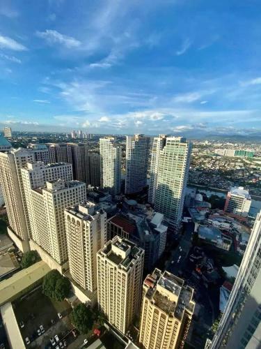 AFFORDABLE StayCation EASTWOOD CITY Manila