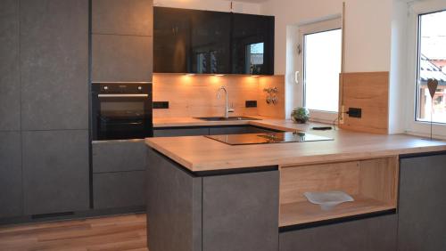 廚房, Fritz - Ferienwohnung Schlossblick Giengen-Burgberg in 布倫茨河畔京根
