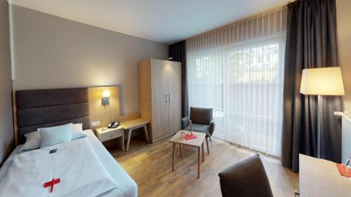 Sporthotel Zum Hohen Eimberg - image 13