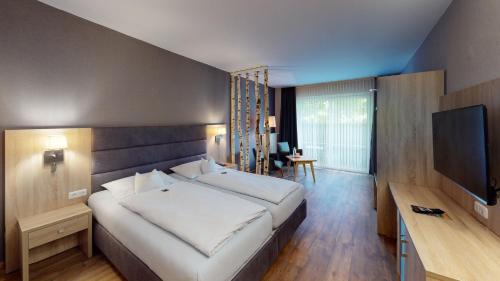 Sporthotel Zum Hohen Eimberg - image 12