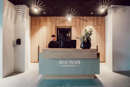 ADEBAR Stadthotel - Hotel - Dingolfing