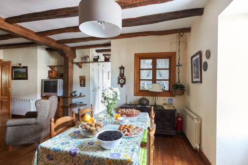 House with 3 bedrooms in Berroeta with balcony and WiFi - image 2