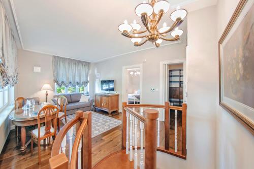 Apartamenty Sun & Snow Dębowa - image 3