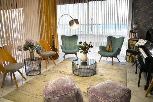Klinakis Beach Hotel - image 2