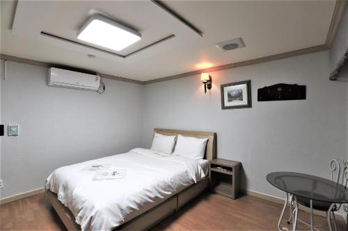 Hani Motel, Iksan