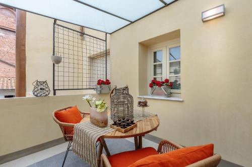 Apartment image 3