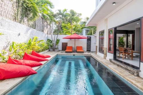 3 Bedrooms Villa in Seminyak Top Location