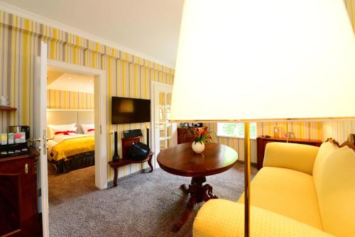 435837788 Hotel BEI SCHUMANN