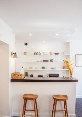 Newly Remodeled 2Bed APT with Elevator - Mobility Lease for Students and Work ONLY- Minimum 30 night stays, Paříž (fotografie 10)
