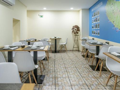 Bar/Lounge, Zarco B&B - Bed and breakfast in Madeira Island