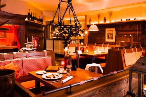 Hotel BEI SCHUMANN - 레스토랑