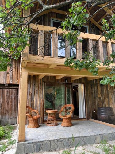 Casa de vacanta traditionala La Fanar in Salnic Prahova