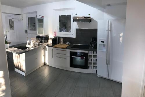 "LES ALIZES" Cote jardin Proche Bord de mer in Saint-Raphael