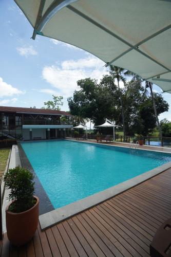 Peldbaseins, Casa Kandara in Waingapu
