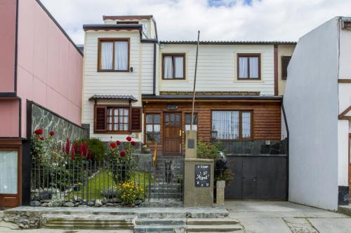 Pintu masuk, Bed and Breakfast Aijpel in Ushuaia