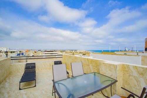 Apartment with Terrace image 10