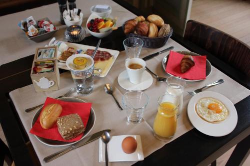 Amaryllis Hotel Veurne - image 8