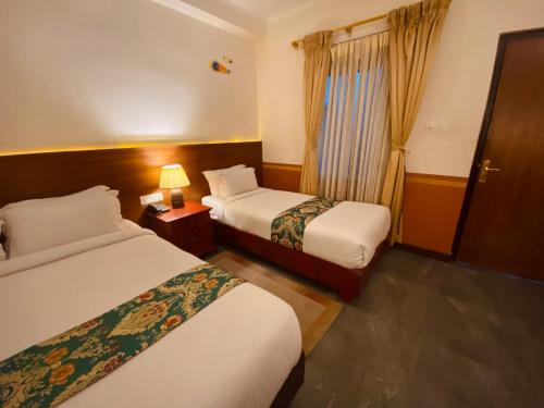 room detail thumbnail 1
