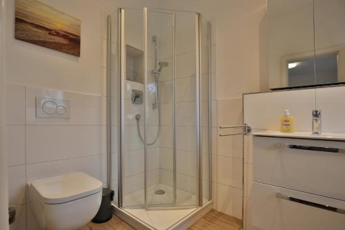 Fürdőszoba, Hannas Strandhaus App A in Niendorf