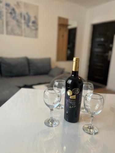 Apartman Milan in Пале