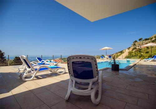 Villa Andrea with private pool & jet pool near Dubrovnik