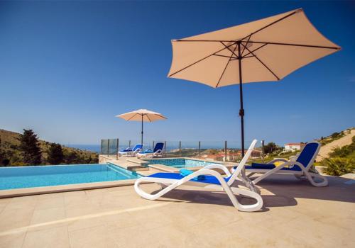 Villa Andrea with private pool & jet pool near Dubrovnik