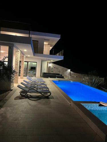 Villa Andrea with private pool & jet pool near Dubrovnik