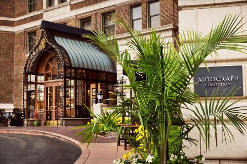 The Raphael Hotel, Autograph Collection in Kansas City, USA
