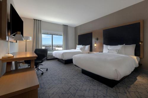 Fairfield by Marriott Inn & Suites Denver Airport at Gateway Park