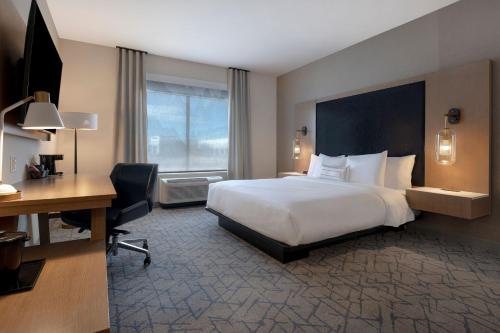 Fairfield by Marriott Inn & Suites Denver Airport at Gateway Park