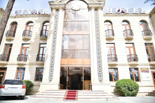 . Chinar Hotel