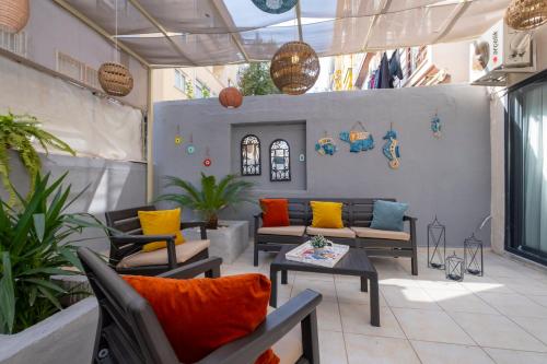 Ezgi's Apartment with Private Garden in Marmaris