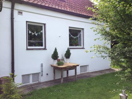 Gemütliches Haus mit Holzofen & Garten