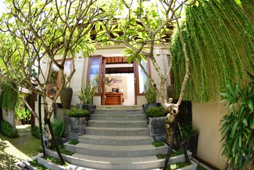 峇里尼別墅酒店 Nyuh Bali Villas