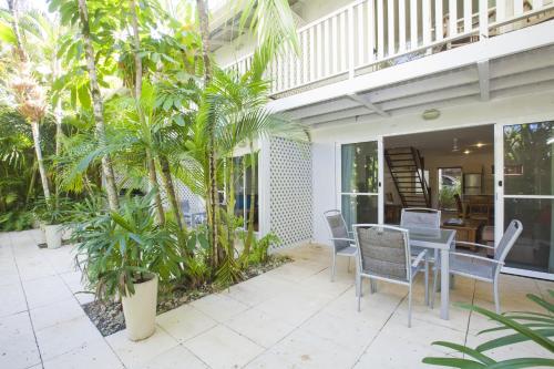 Two-Bedroom Villa image 5